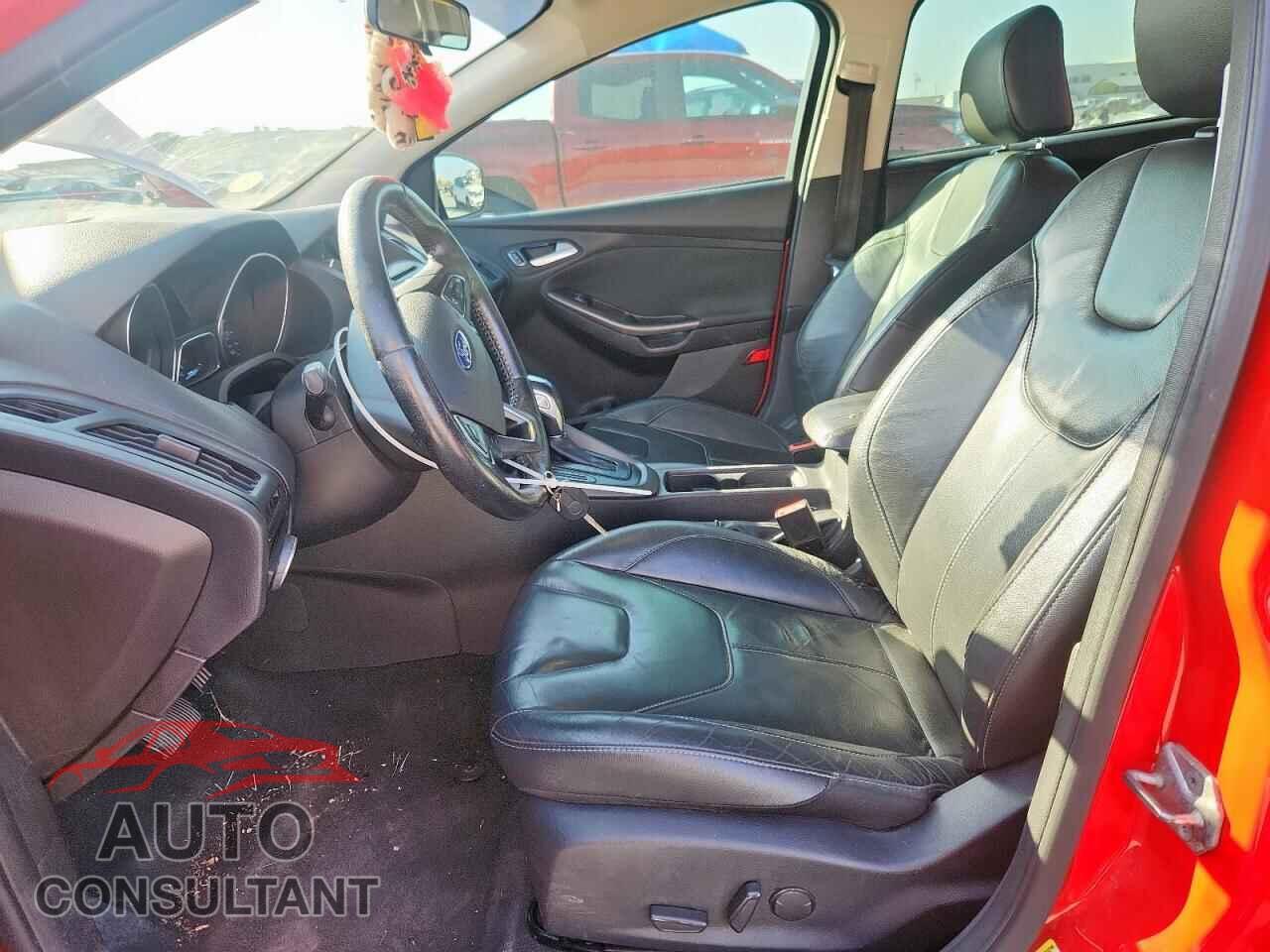 FORD FOCUS 2016 - 1FADP3F20GL235696