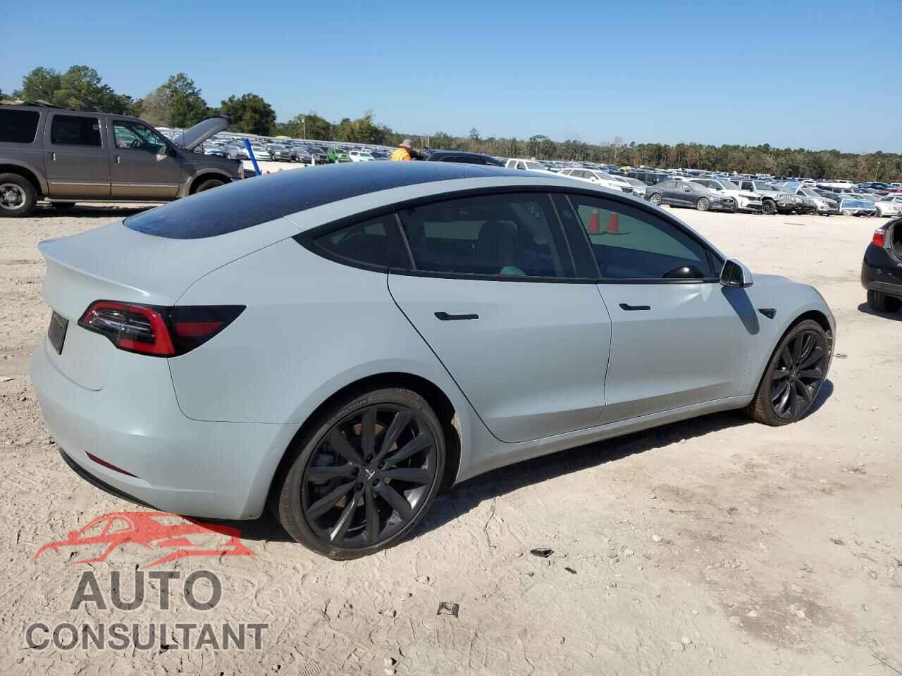 TESLA MODEL 3 2021 - 5YJ3E1EB2MF926695