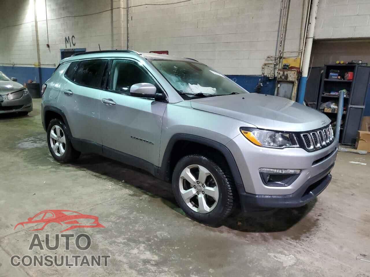 JEEP COMPASS 2018 - 3C4NJDBB2JT349979