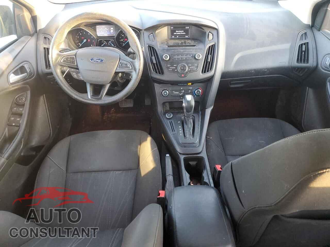 FORD FOCUS 2016 - 1FADP3F26GL221978