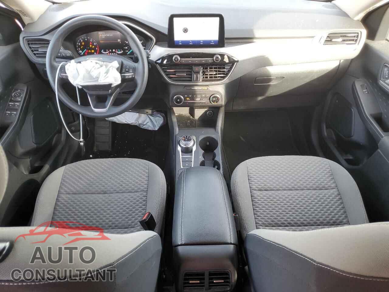 FORD ESCAPE 2020 - 1FMCU9G64LUA10877