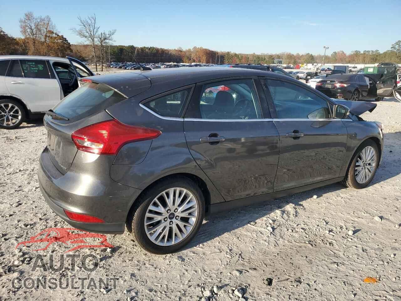 FORD FOCUS 2017 - 1FADP3N2XHL266148