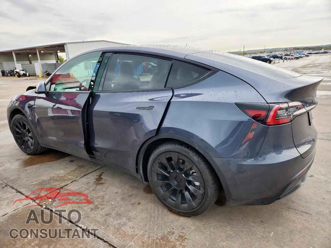 TESLA MODEL Y 2021 - 5YJYGDEEXMF287686