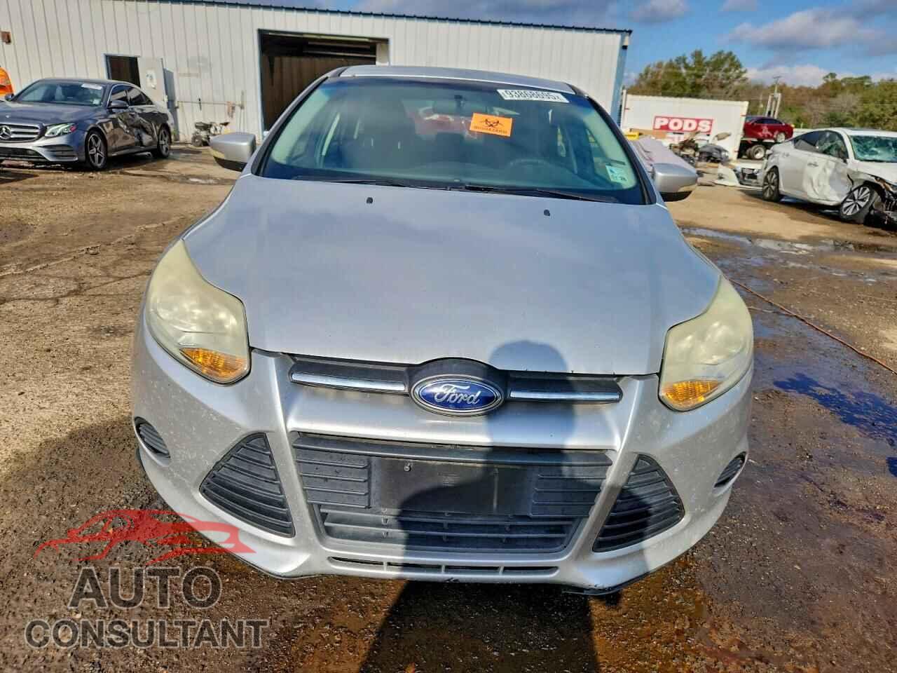 FORD FOCUS 2014 - 1FADP3F27EL288358
