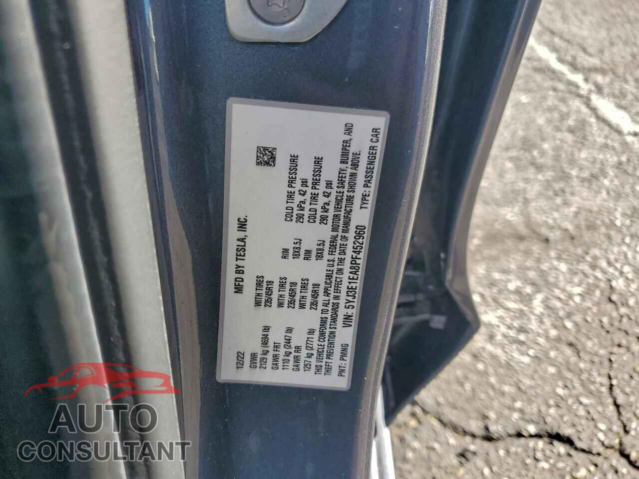 TESLA MODEL 3 2023 - 5YJ3E1EA8PF452960