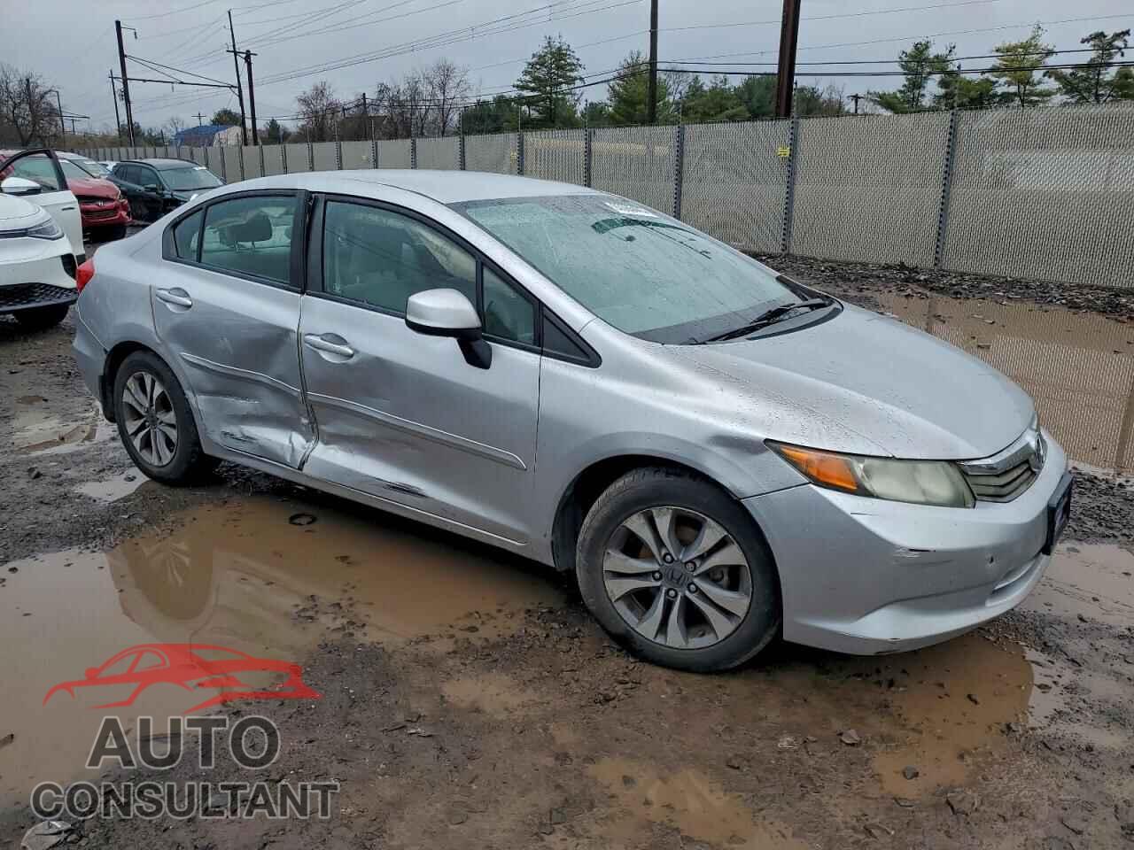HONDA CIVIC 2012 - 19XFB2F50CE379645