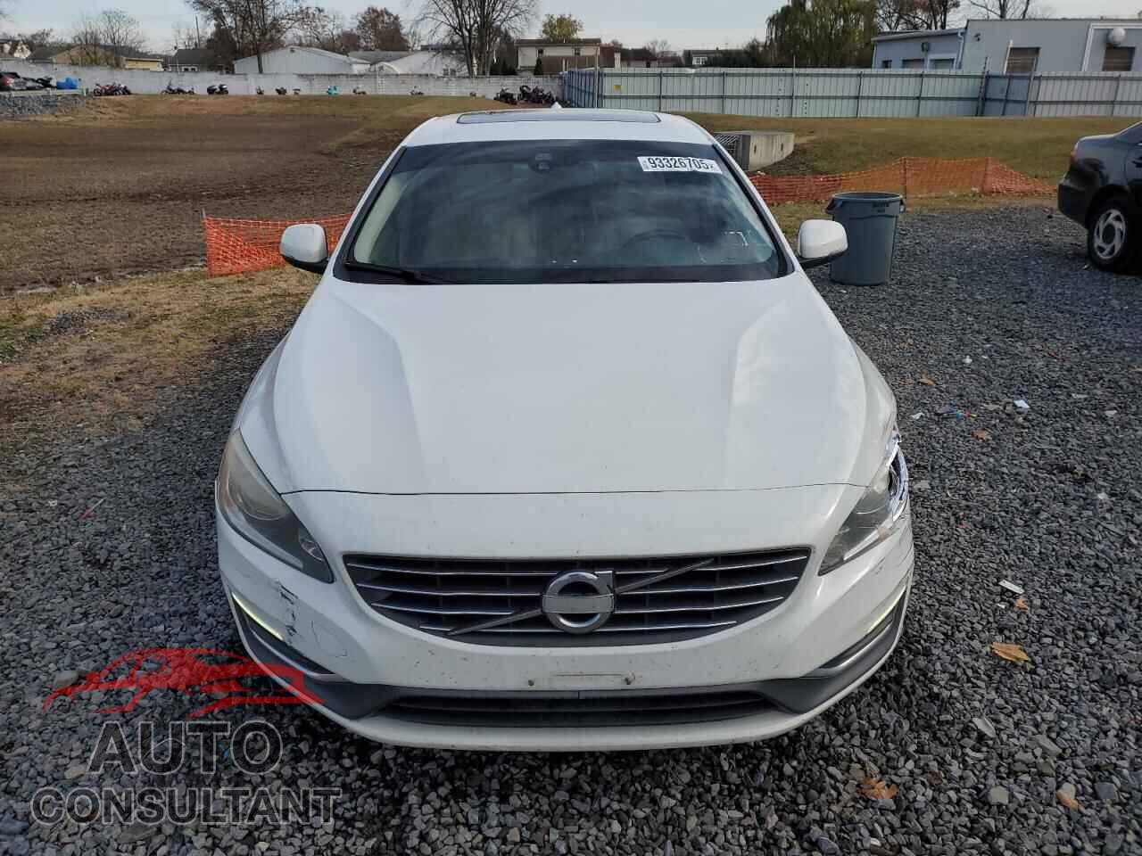 VOLVO S60 2015 - YV140MFB0F1306064