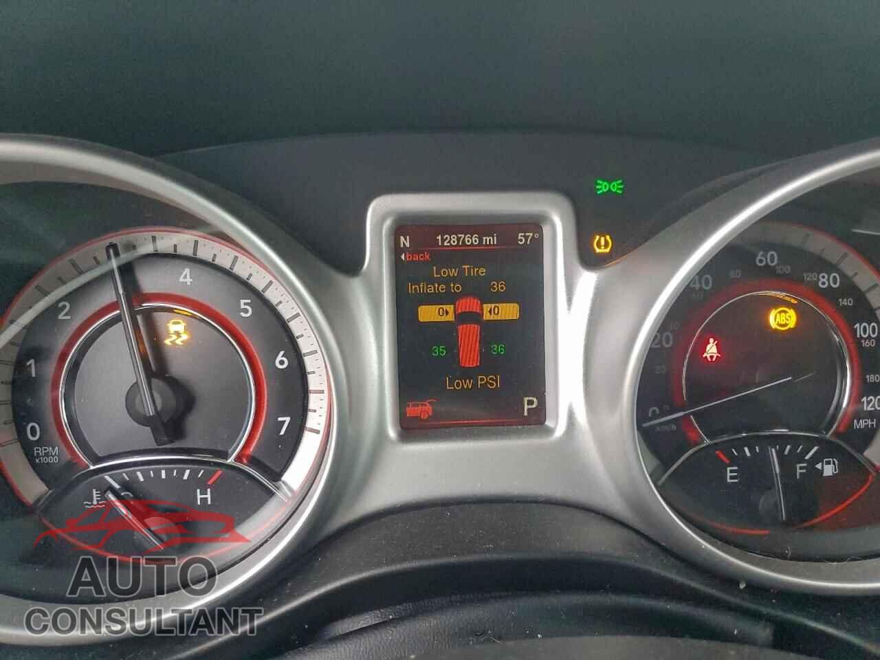 DODGE JOURNEY 2015 - 3C4PDCBG0FT506342