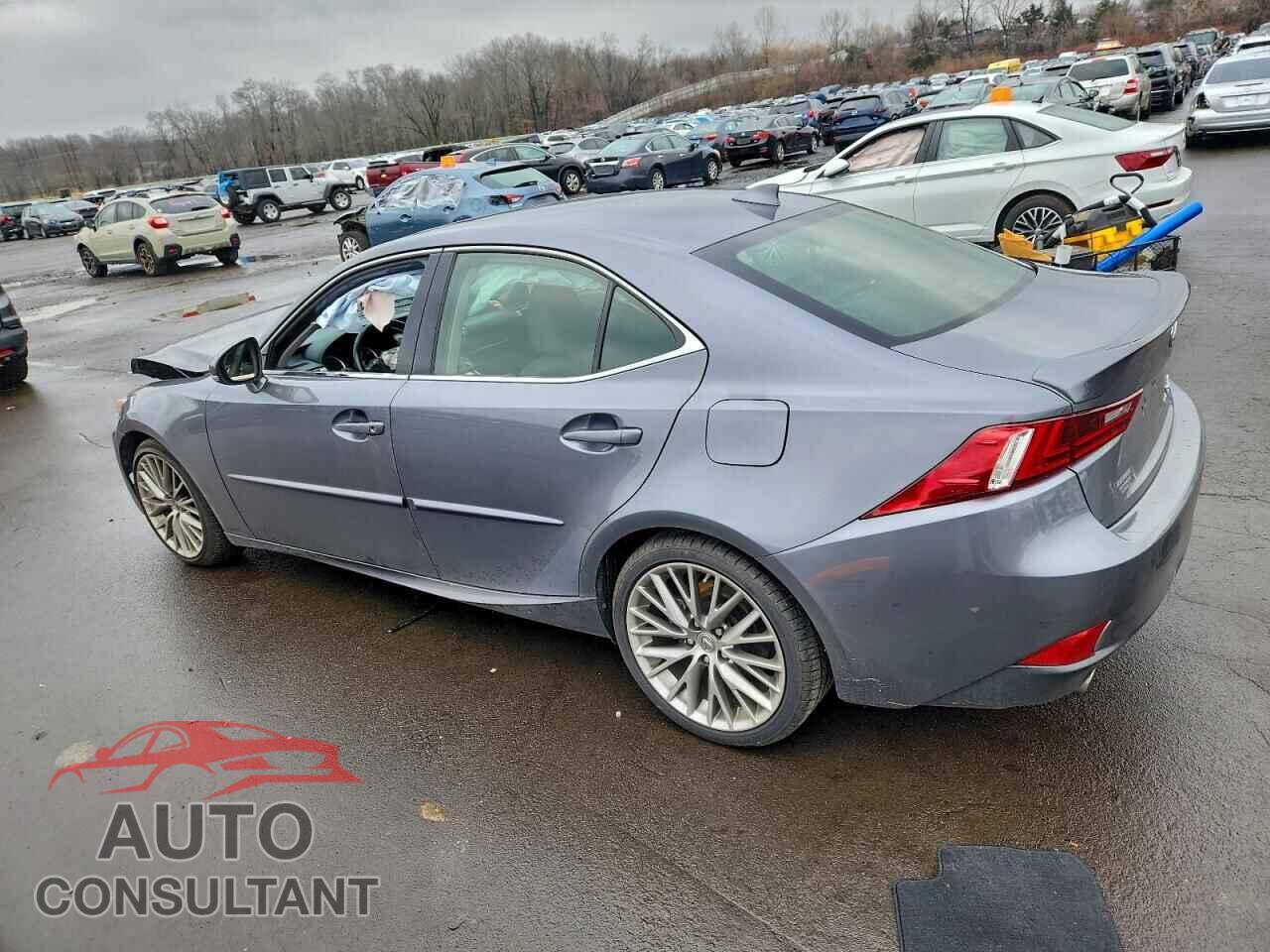 LEXUS IS 2015 - JTHCF1D23F5017298