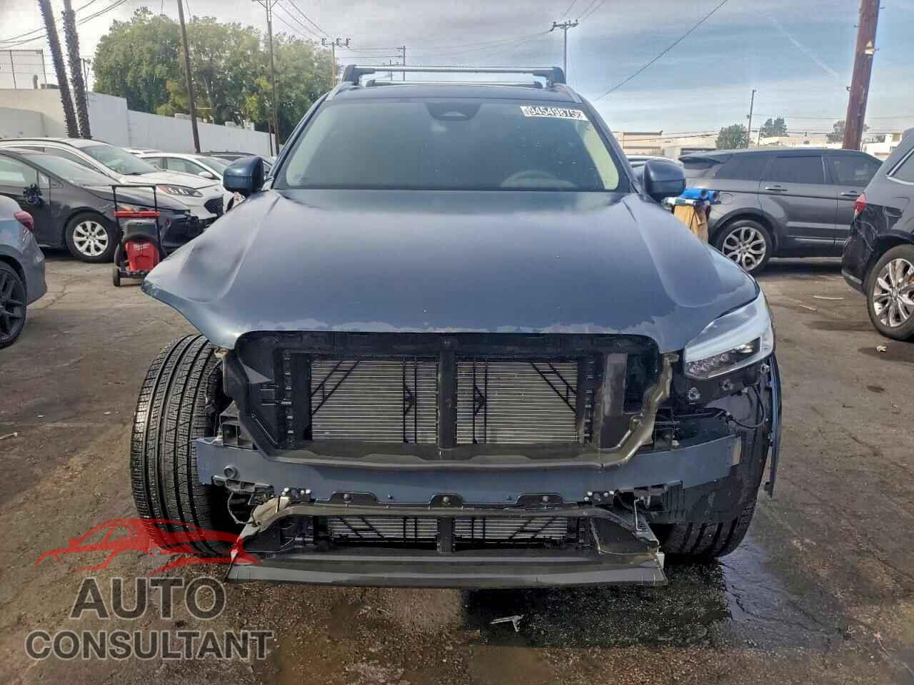 VOLVO XC90 PLUS 2023 - YV4062PN2P1993014