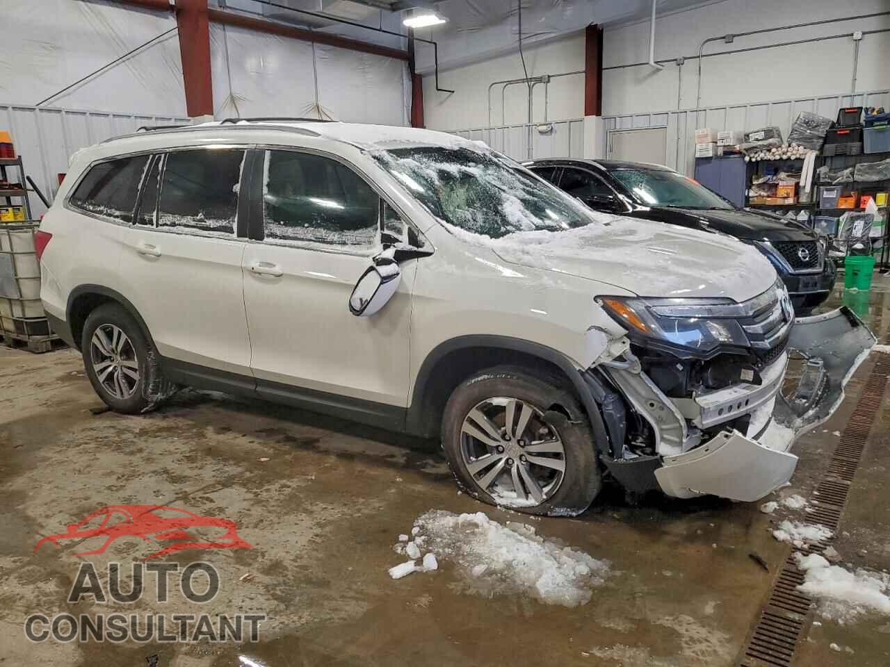 HONDA PILOT 2018 - 5FNYF6H54JB060631