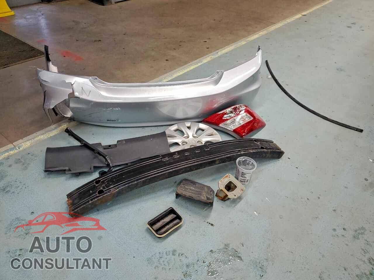 HONDA CIVIC 2012 - 2HGFB2F51CH320691