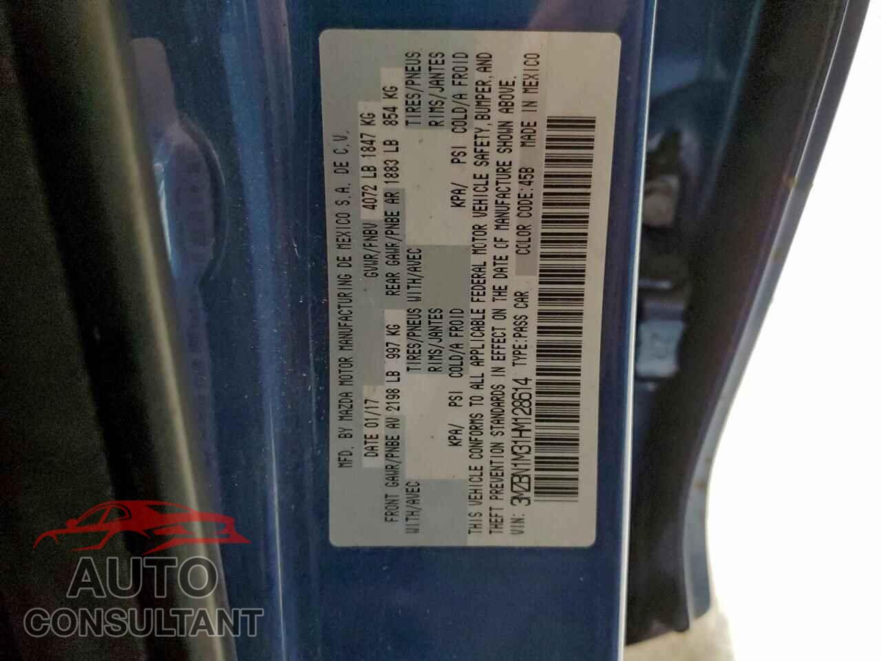 MAZDA 3 2017 - 3MZBN1M31HM128614
