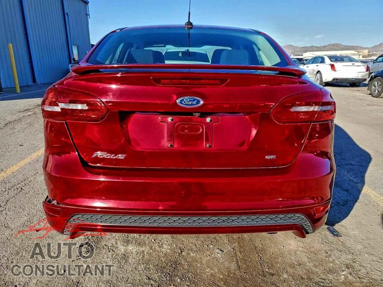 FORD FOCUS 2016 - 1FADP3F23GL405596