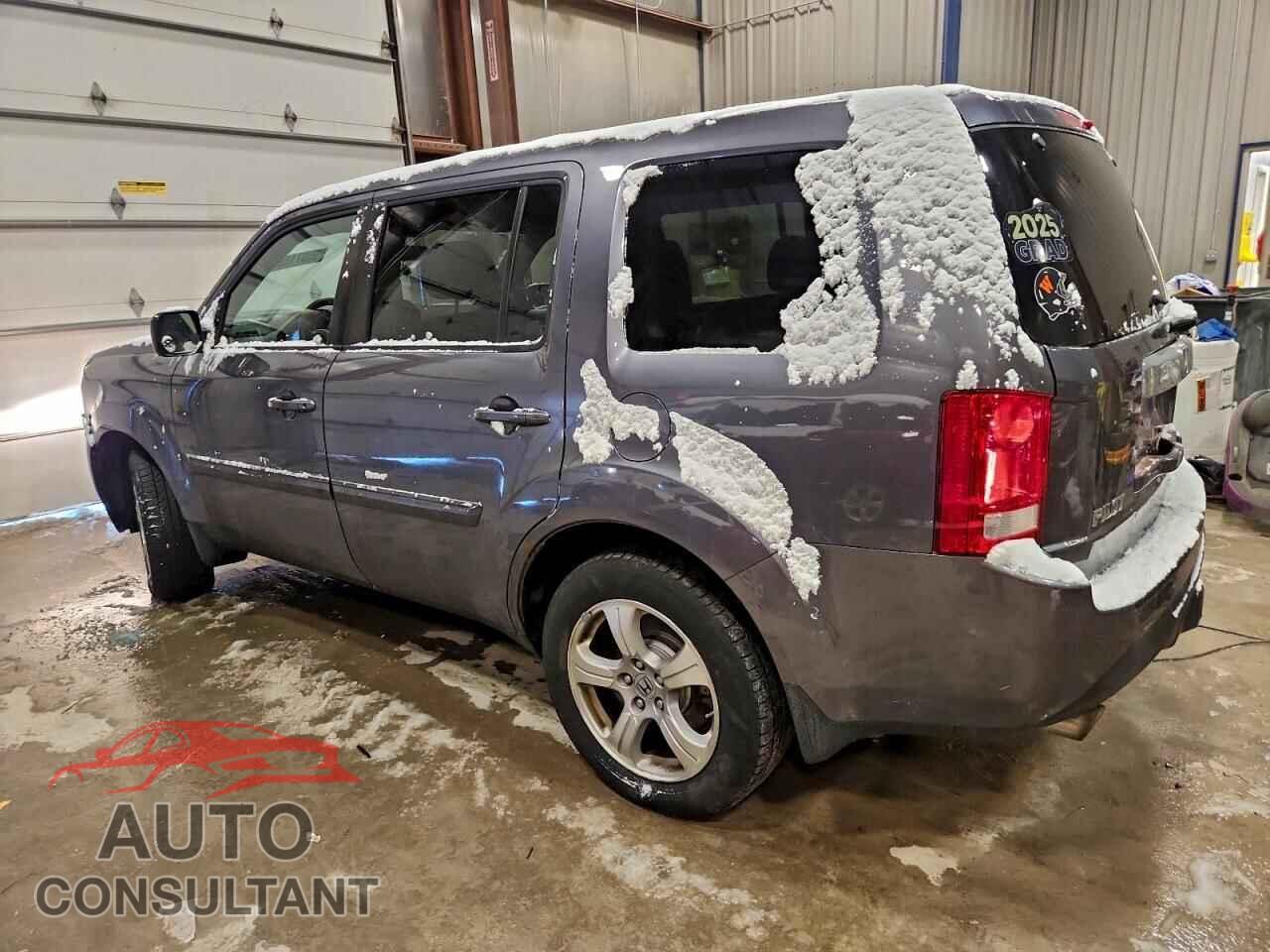 HONDA PILOT 2015 - 5FNYF4H43FB039336