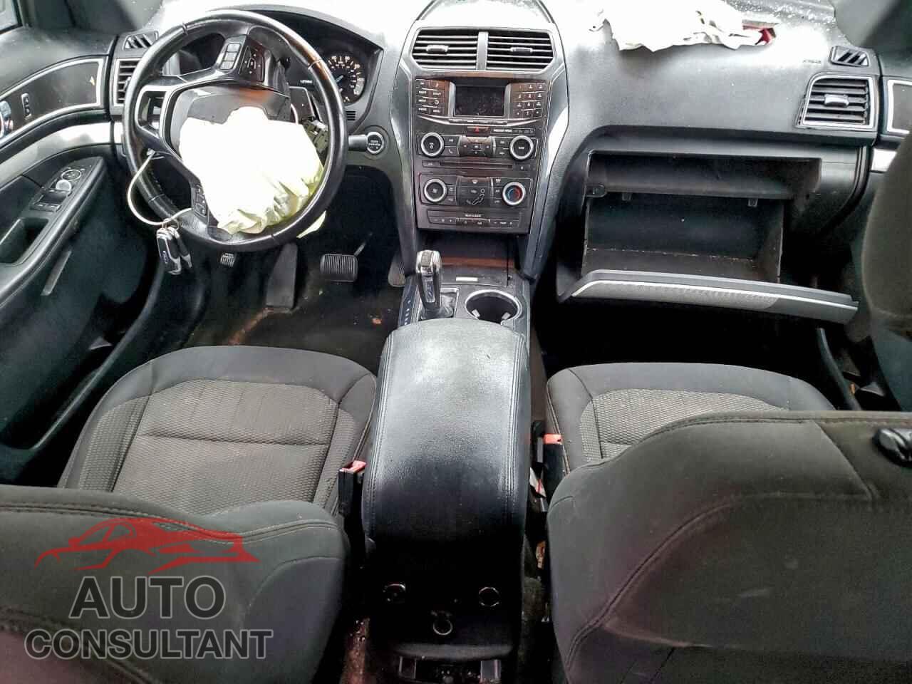 FORD EXPLORER 2017 - 1FM5K8D88HGD05405