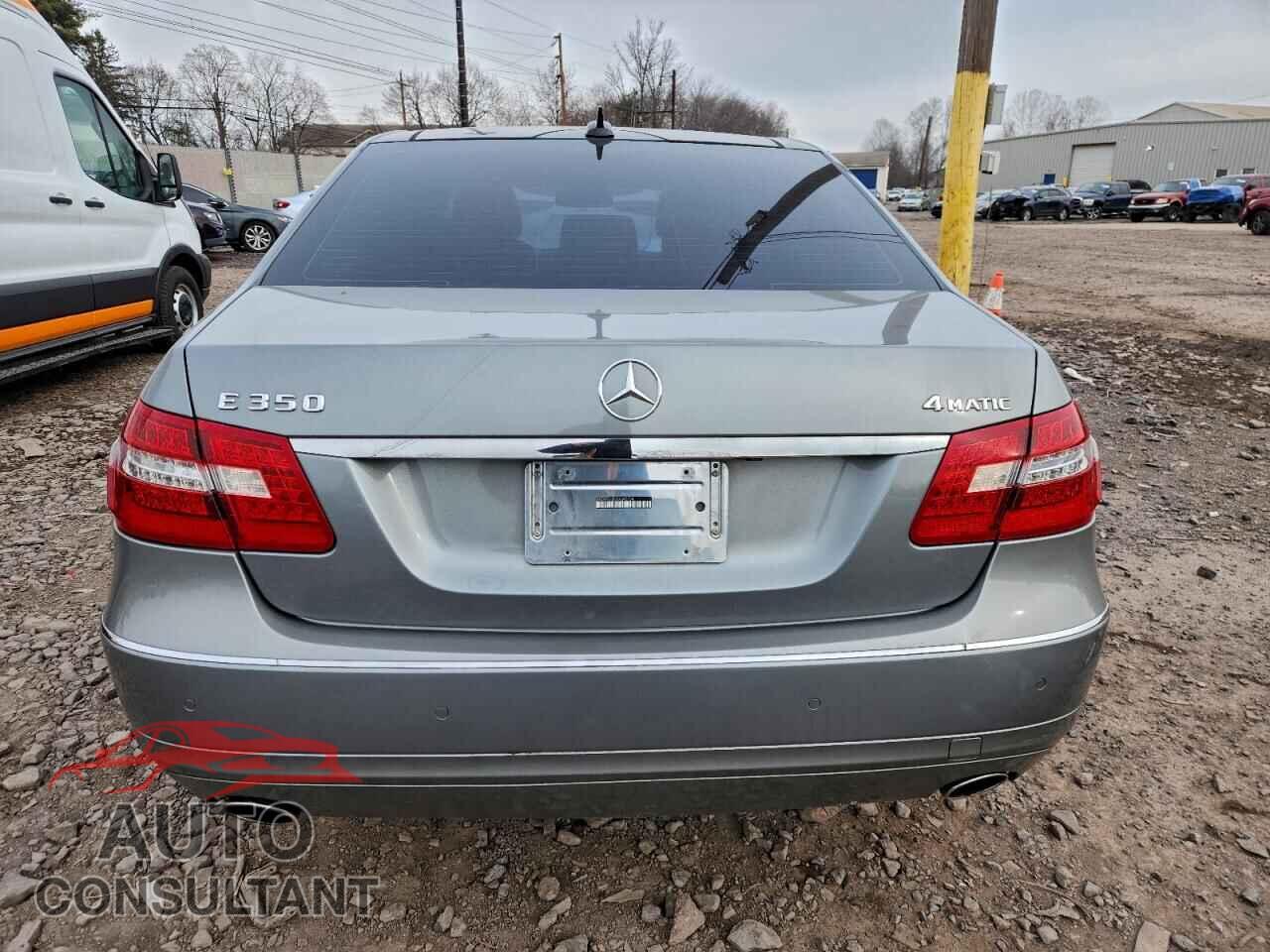 MERCEDES-BENZ E-CLASS 2011 - WDDHF8HB2BA345734