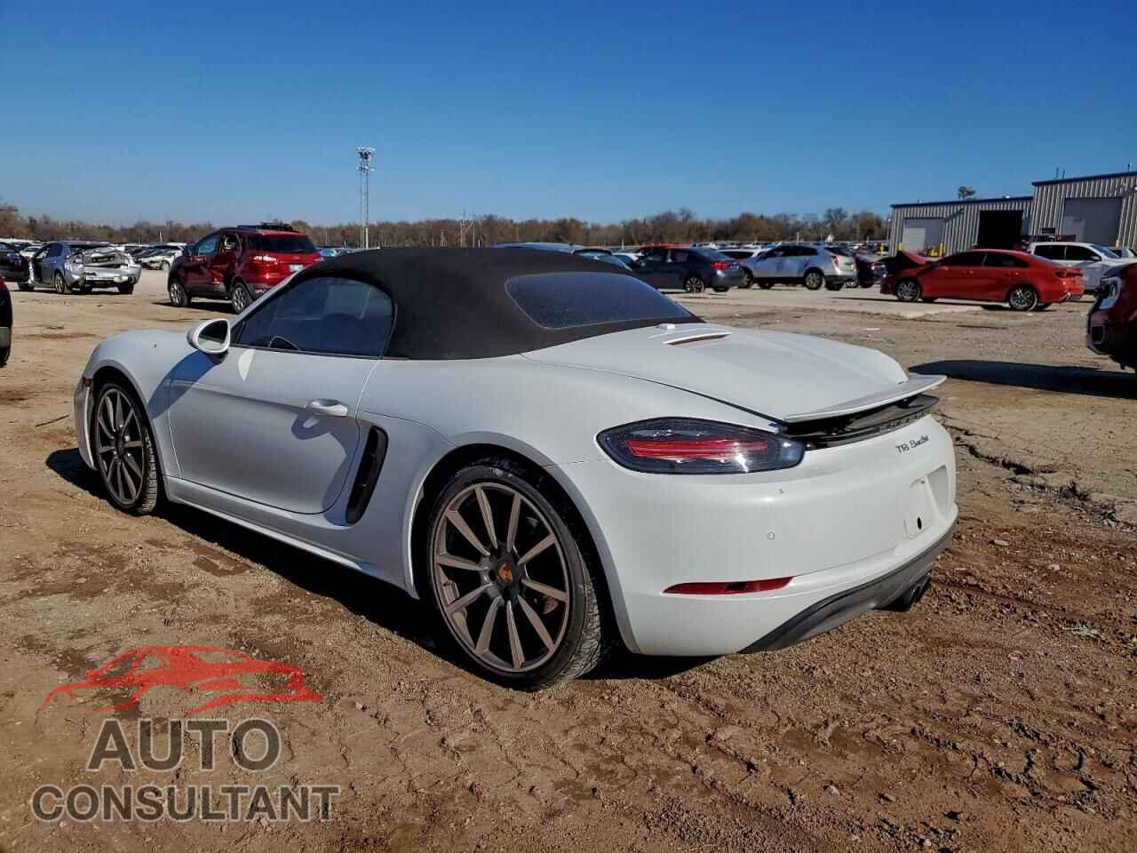 PORSCHE BOXSTER 2021 - WP0CA2A81MS210630