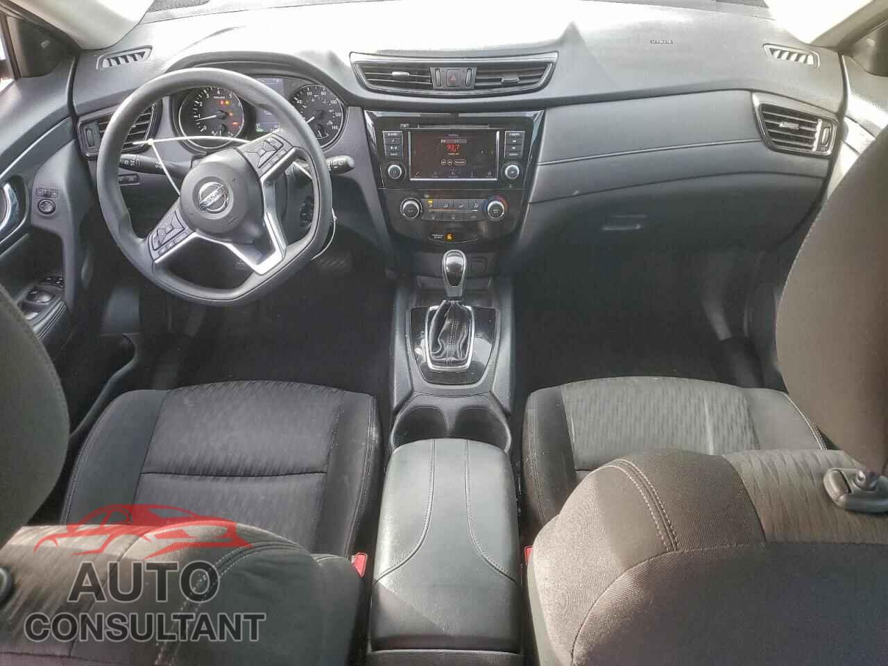 NISSAN ROGUE 2018 - KNMAT2MV4JP520711