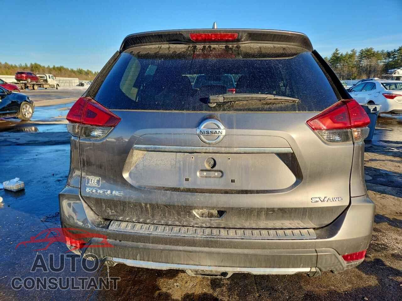 NISSAN ROGUE 2017 - KNMAT2MV8HP599312