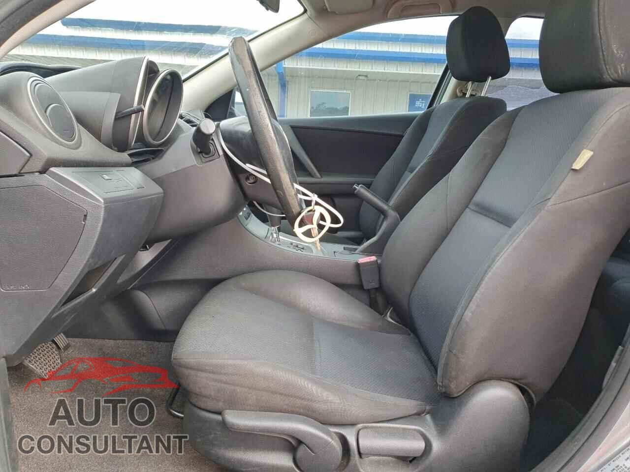 MAZDA 3 2011 - JM1BL1UF6B1440287