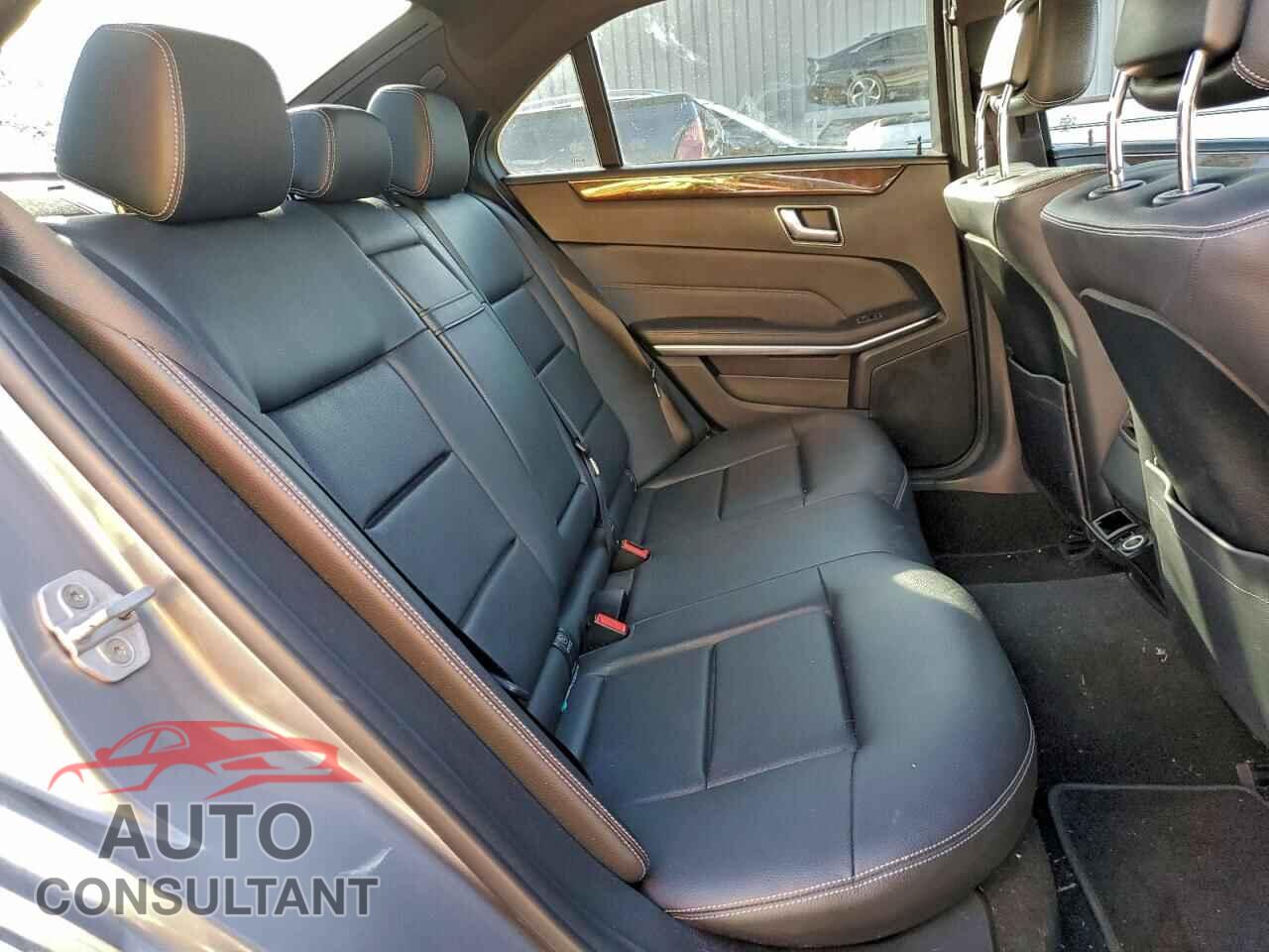 MERCEDES-BENZ E-CLASS 2014 - WDDHF8JB4EB019569