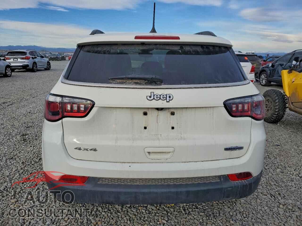 JEEP COMPASS 2018 - 3C4NJDBB1JT238159