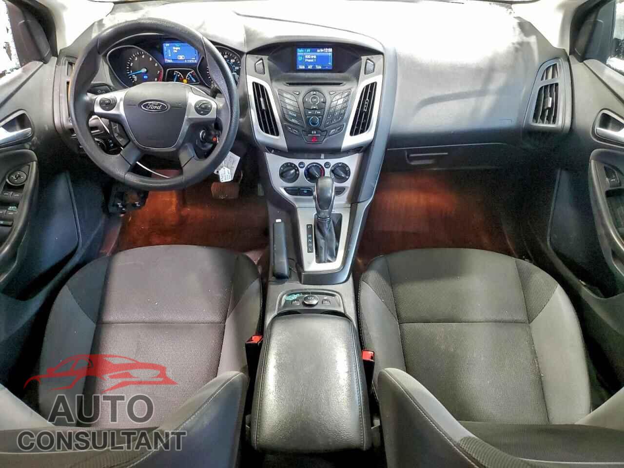 FORD FOCUS 2014 - 1FADP3F20EL217258