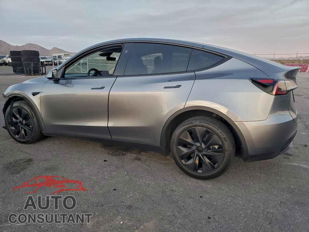TESLA MODEL Y 2024 - 7SAYGDEDXRF204193