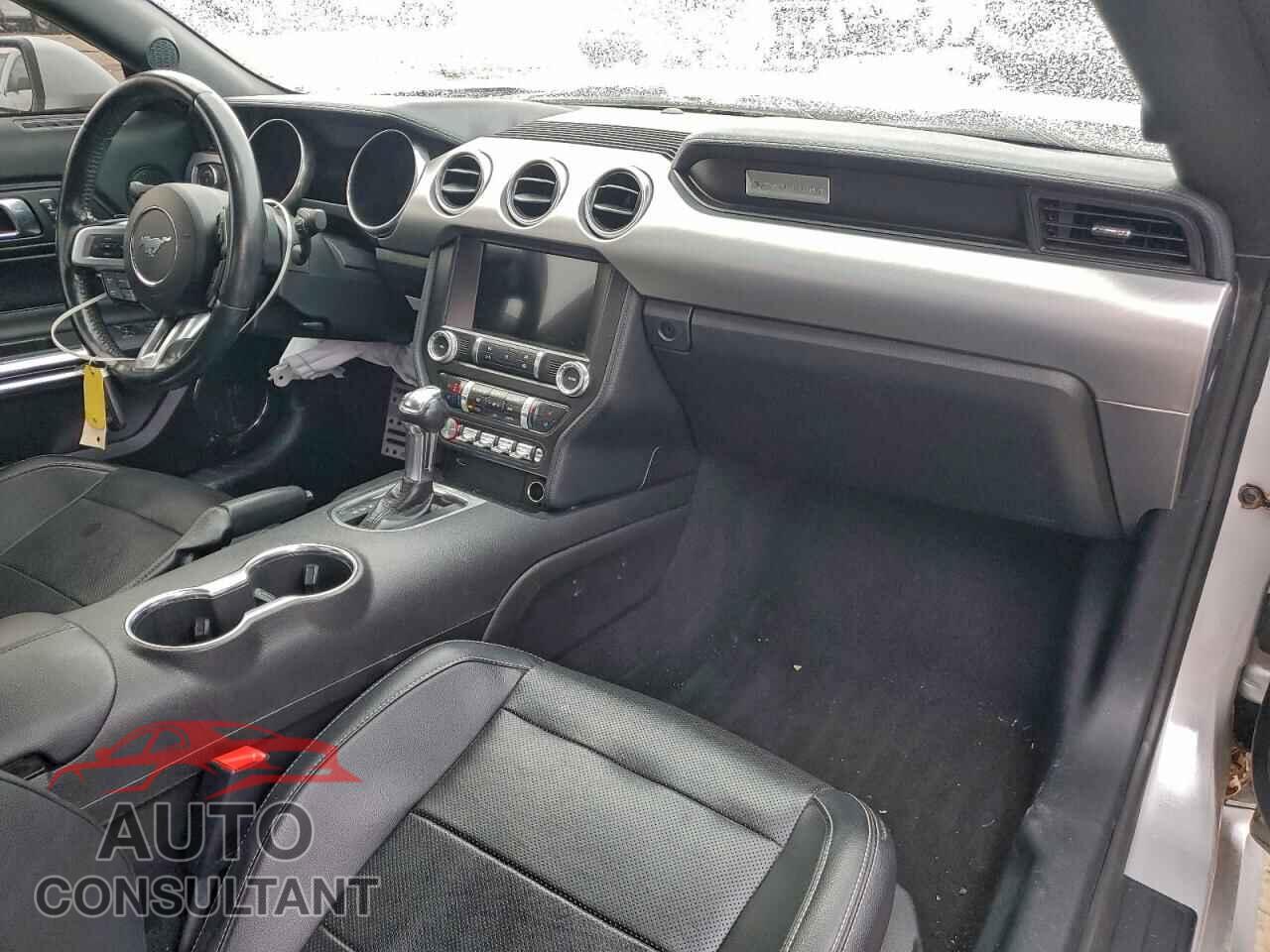 FORD MUSTANG 2019 - 1FA6P8CF8K5161924