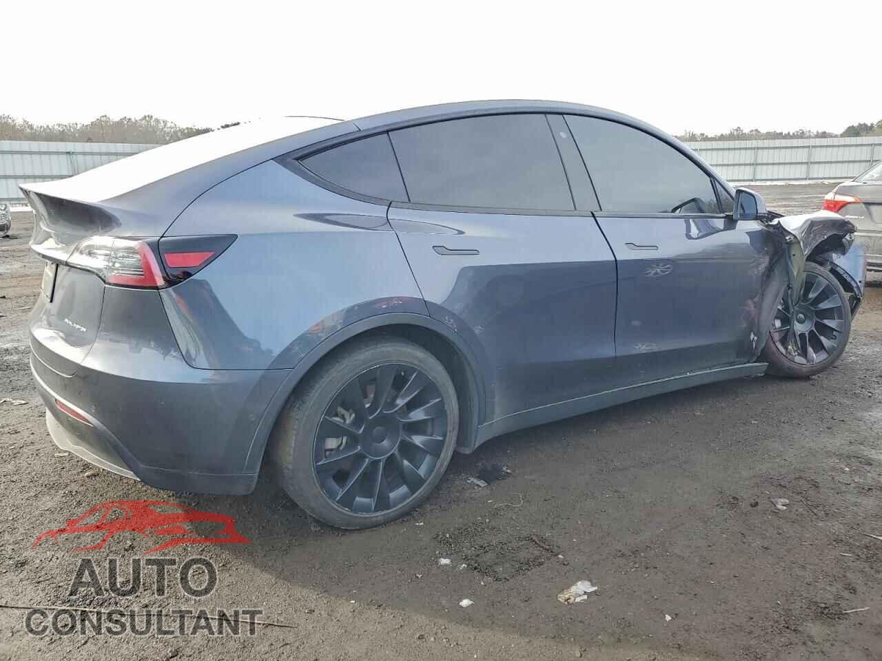 TESLA MODEL Y 2020 - 5YJYGDEF3LF001071