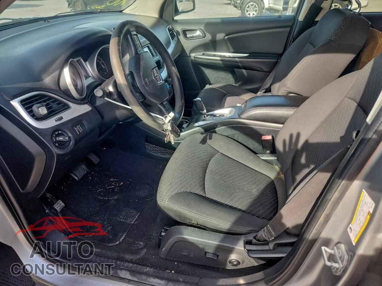 DODGE JOURNEY 2017 - 3C4PDCBG6HT537288