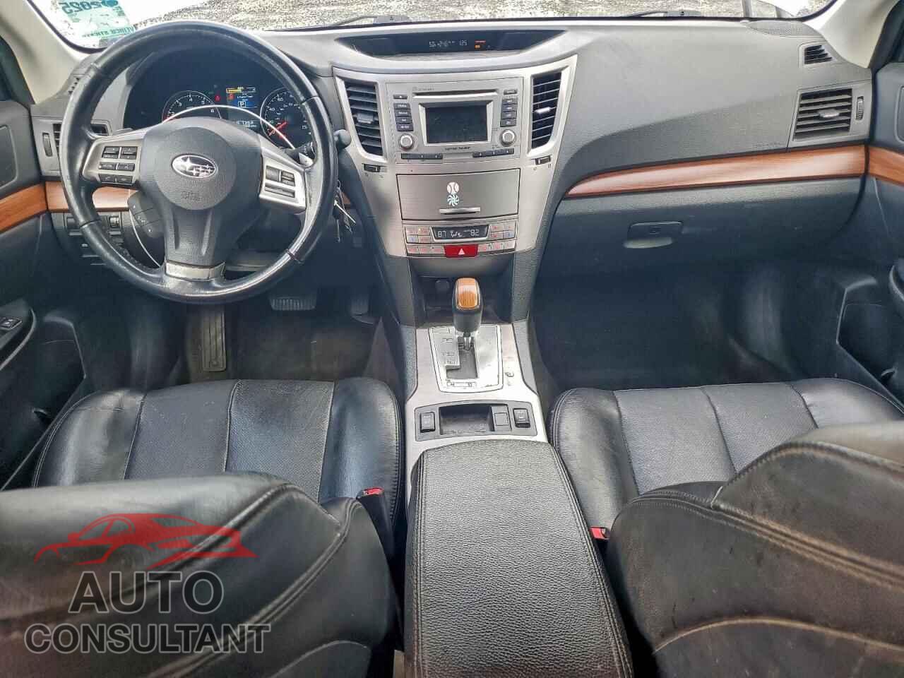 SUBARU OUTBACK 2014 - 4S4BRBLC7E3201542