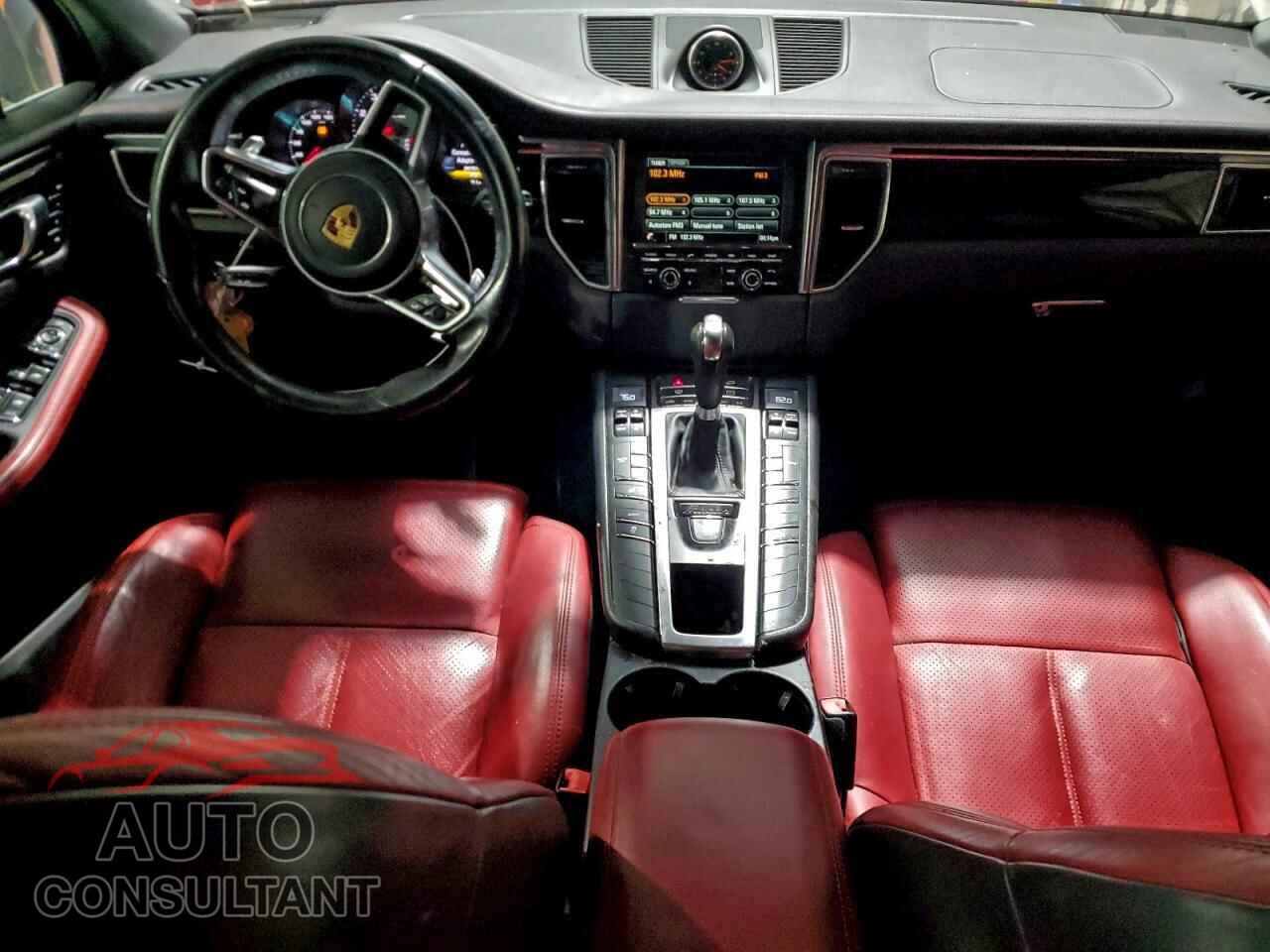 PORSCHE MACAN 2016 - WP1AB2A52GLB57301
