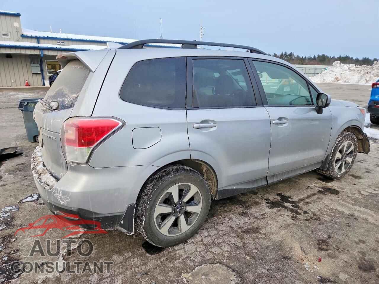 SUBARU FORESTER 2018 - JF2SJAGC2JH456808