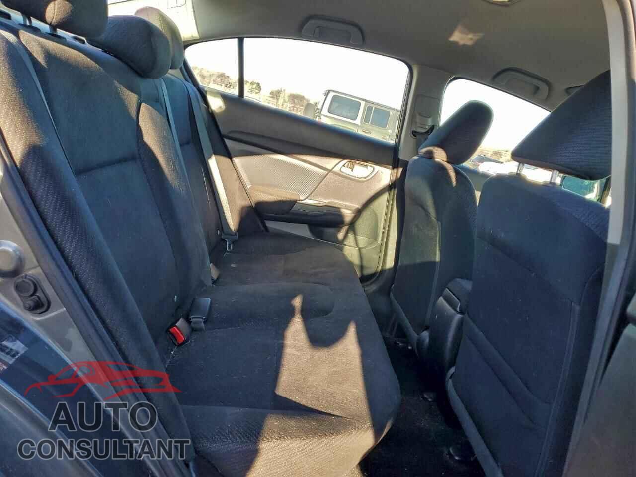HONDA CIVIC 2013 - 19XFB2F54DE058404