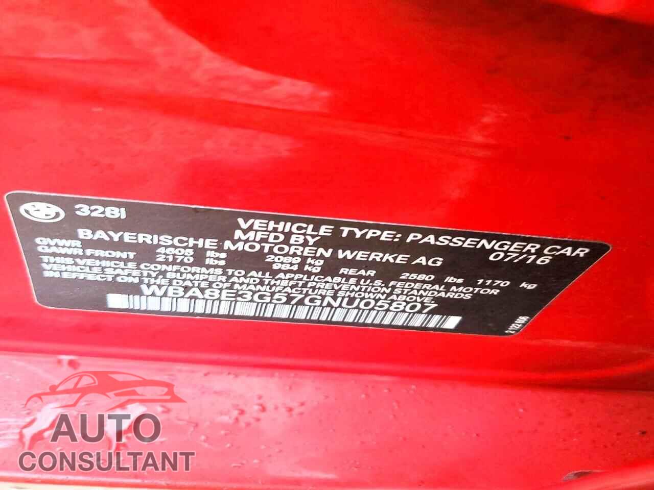 BMW 3 SERIES 2016 - WBA8E3G57GNU05807