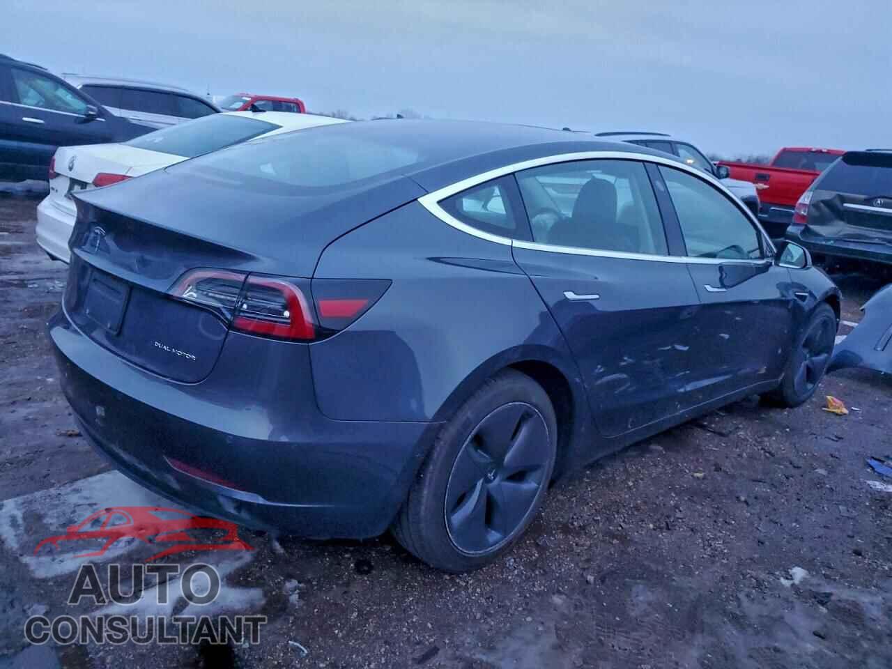 TESLA MODEL 3 2020 - 5YJ3E1EB2LF663607
