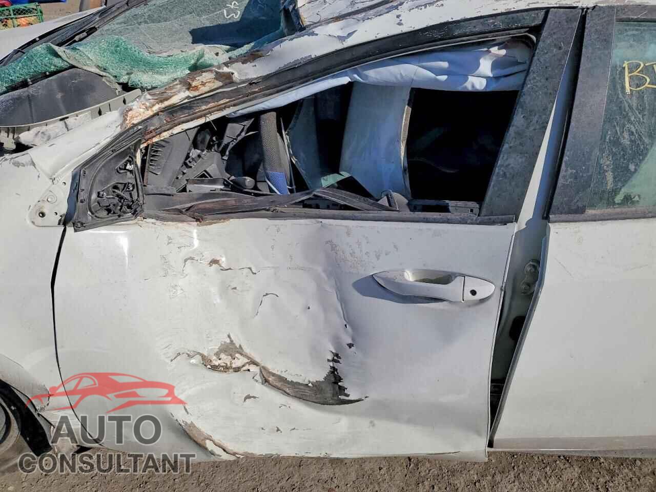 TOYOTA COROLLA 2014 - 5YFBURHE8EP015053