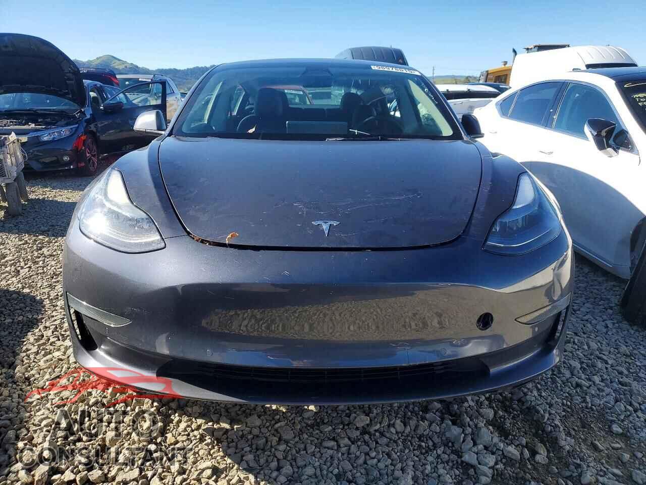 TESLA MODEL 3 2022 - 5YJ3E1EA8NF327874