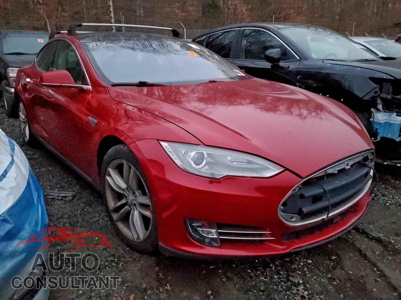 TESLA MODEL S 2014 - 5YJSA1S12EFP68136