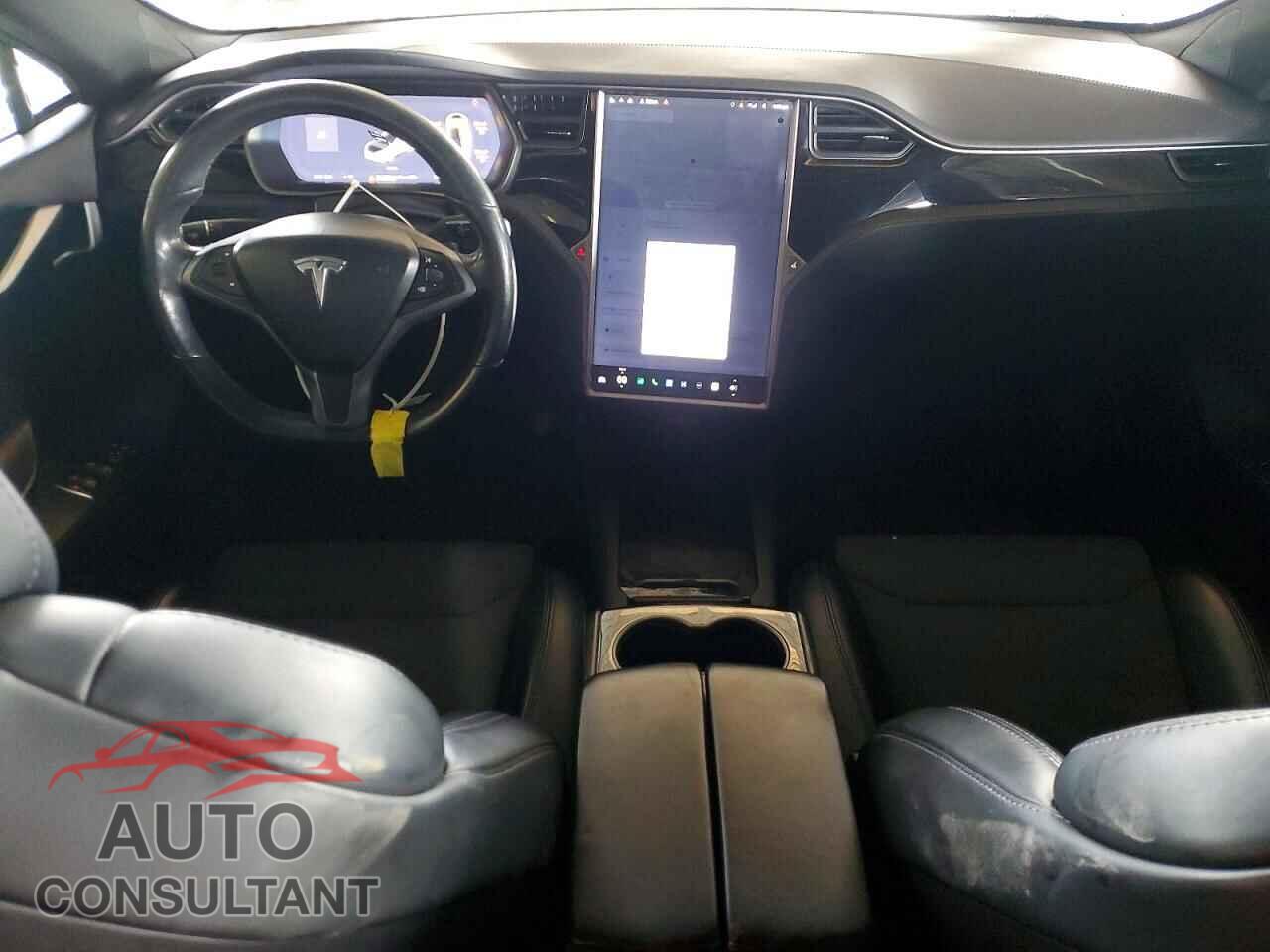 TESLA MODEL S 2018 - 5YJSA1E25JF281821