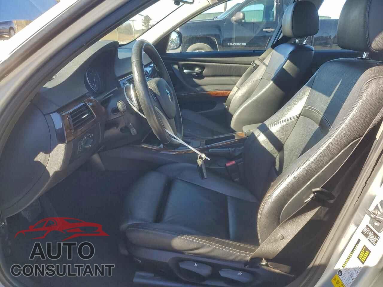 BMW 3 SERIES 2011 - WBAPH7C58BE683477