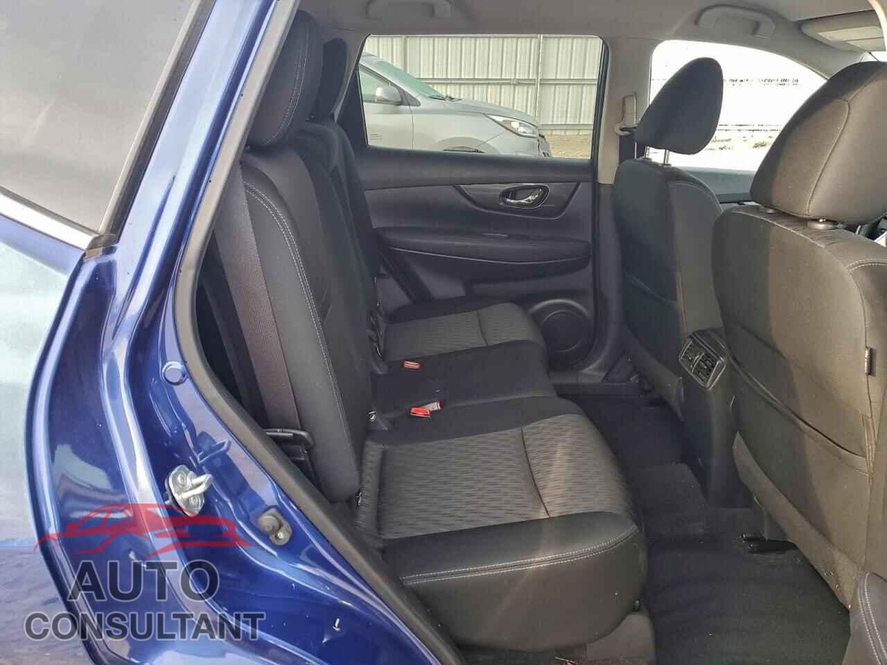 NISSAN ROGUE 2018 - KNMAT2MV3JP533126