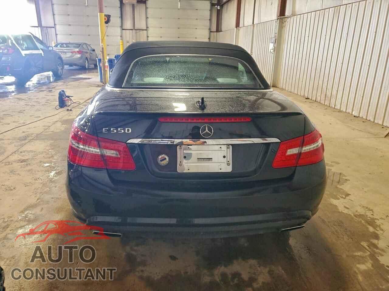 MERCEDES-BENZ E-CLASS 2012 - WDDKK7DF5CF153037