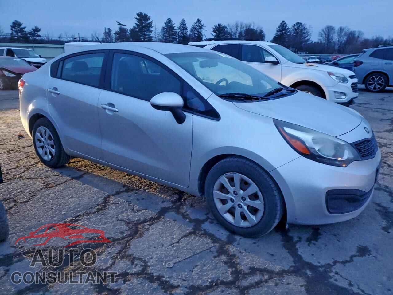 KIA RIO 2014 - KNADM4A30E6384711