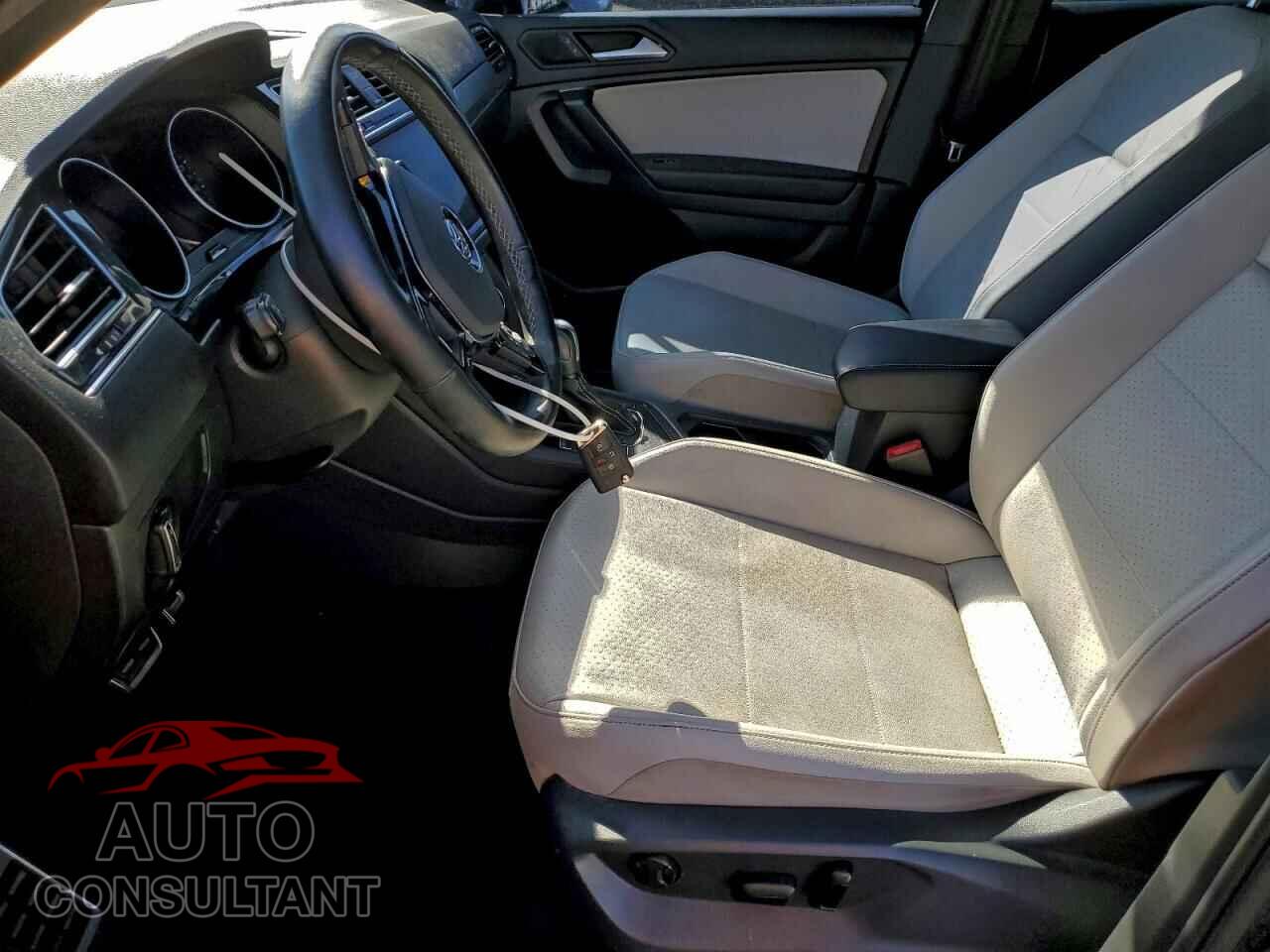 VOLKSWAGEN TIGUAN 2021 - 3VV3B7AX4MM128564