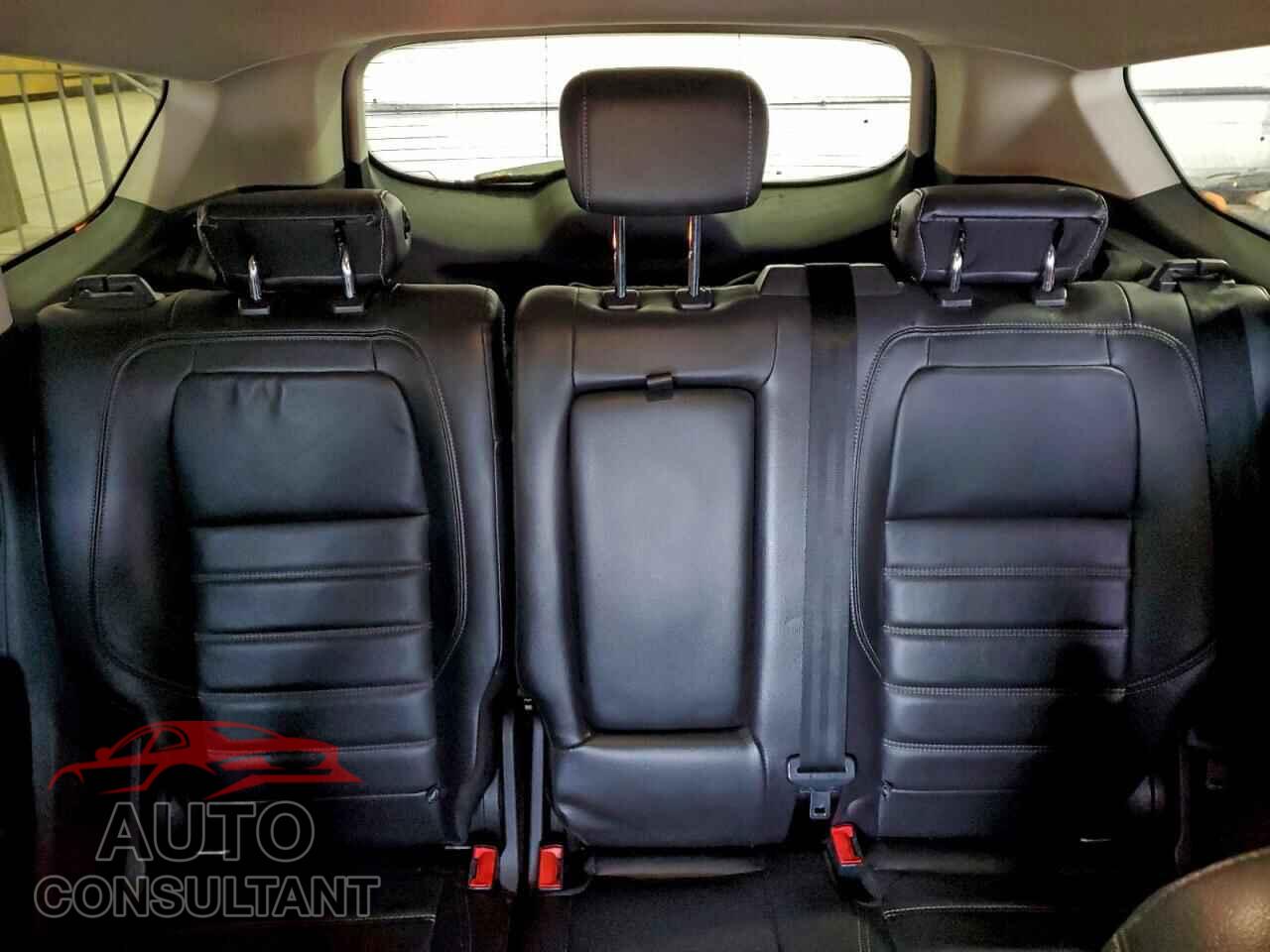 FORD ESCAPE 2017 - 1FMCU9J96HUC68442