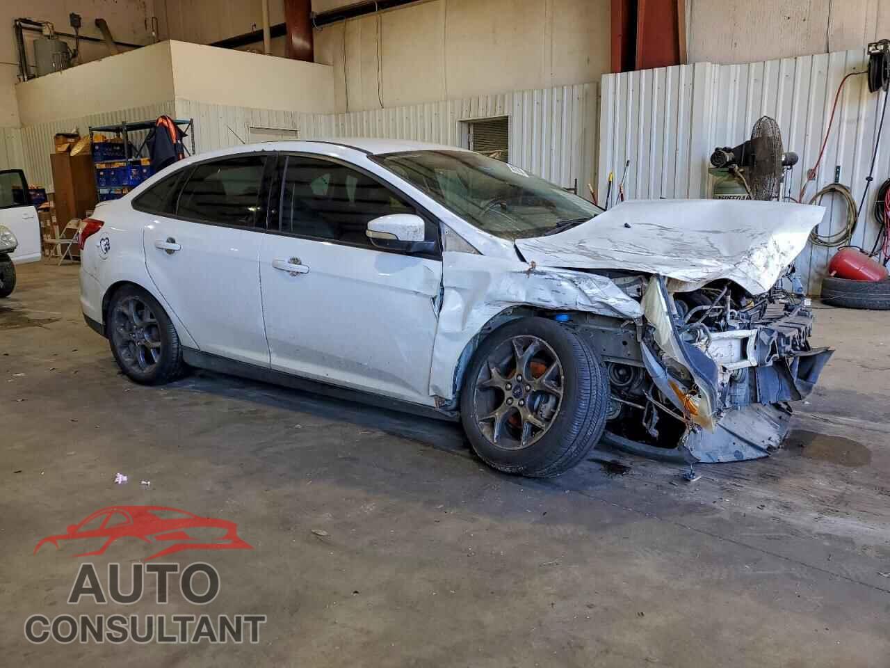 FORD FOCUS 2014 - 1FADP3F22EL143471