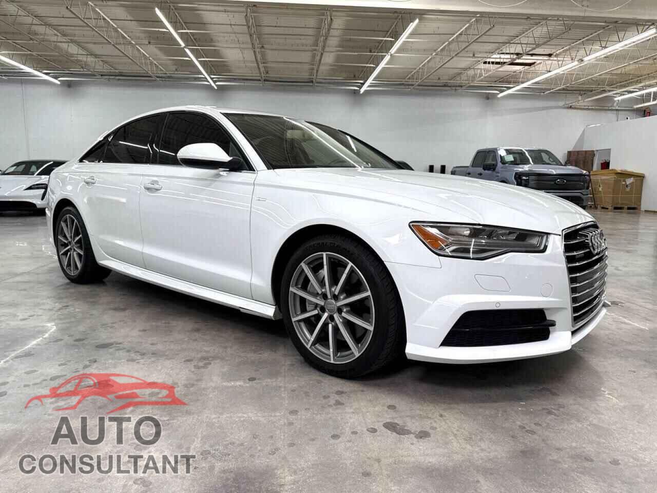 AUDI A6 2018 - WAUG8AFC7JN044173